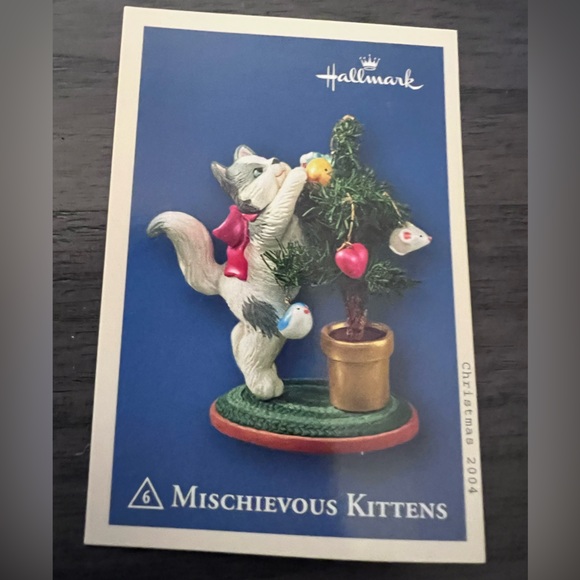 2004 Hallmark Mischievous Kittens Keepsake Clip On Ornament 6th in Series - Picture 6 of 8